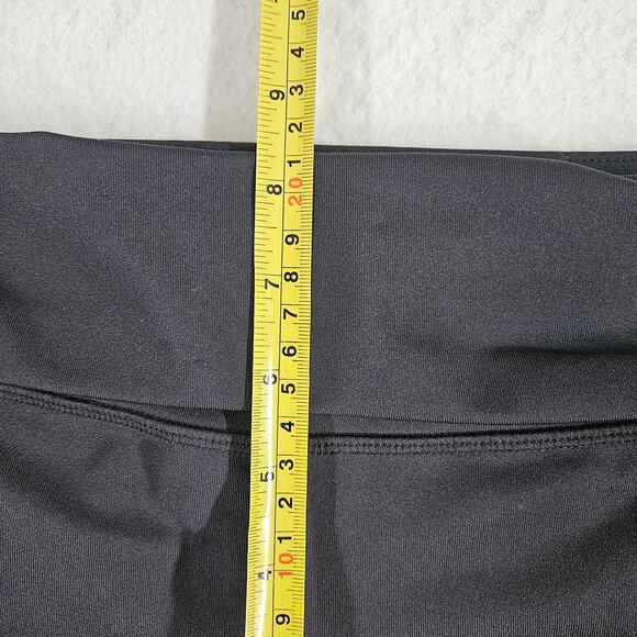 Athleta Quick Step Capri Leggings Size MP Black and Purple Cropped Active Wear - Picture 9 of 10